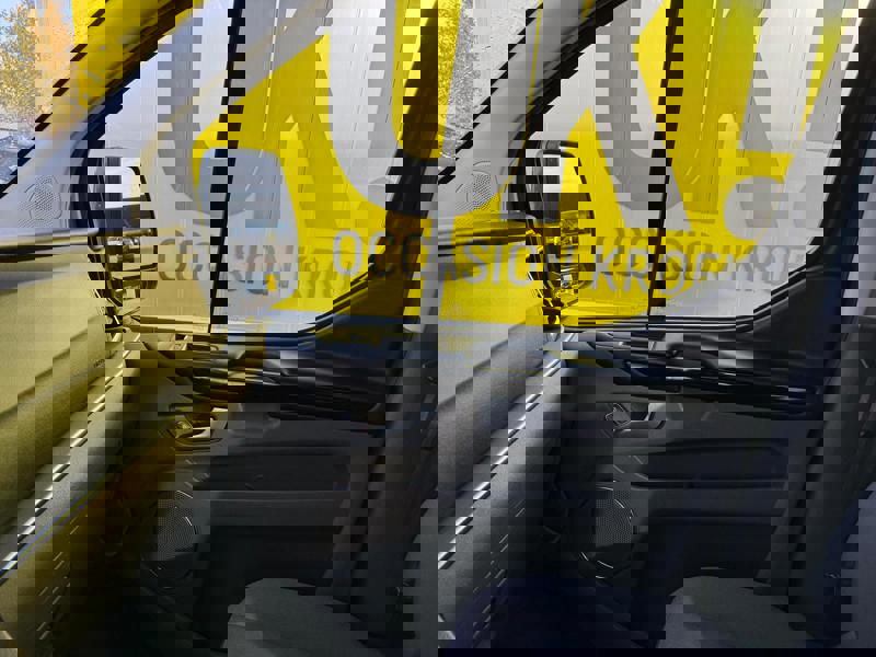 Image Ford TRANSIT/TOURNEO CUSTOM COMBI 320 1.0 125 L1 Tourneo Hybrid Titanium GPS Caméra Carplay 8 places Régul Clim auto Gtie 1 an